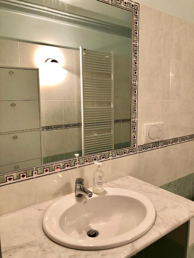 Camera Matrimoniale Privata Con Bagno Interno Vercelli Ngoại thất bức ảnh