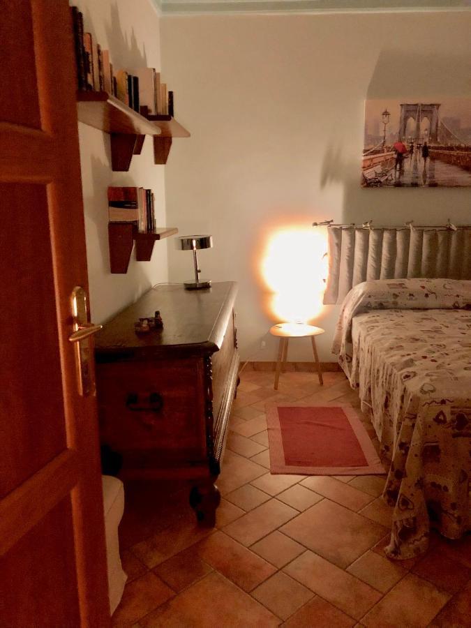 Camera Matrimoniale Privata Con Bagno Interno Vercelli Ngoại thất bức ảnh