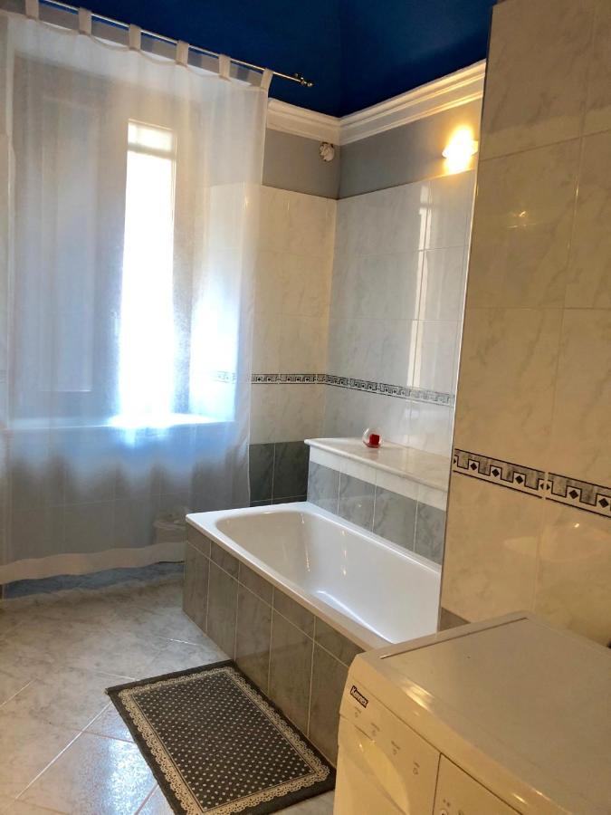 Camera Matrimoniale Privata Con Bagno Interno Vercelli Ngoại thất bức ảnh